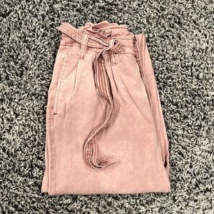 AMERICAN EAGLE PINK PANTS